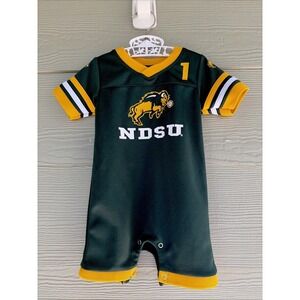 Colosseum Green North Dakota State University NDSU Logo Outfit Unisex Baby 3-6M